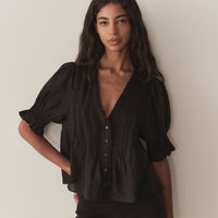 KARLIE TOP -- BLACK