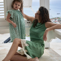 LOUDEN TOP -- LIGHT KELLY GREEN